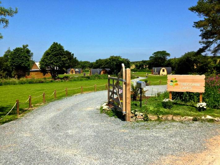 Gîte pour 4 personnes, avec vue et vue sur le lac ainsi que terrasse et jardin dans Constantine - 4