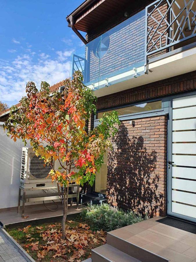 Appartement de vacances pour 5 personnes, avec vue et jardin