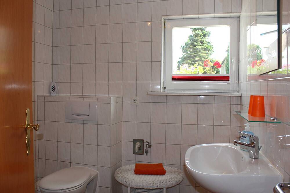 Entire apartment, Holiday bungalow water lily in Wolgast, Vorpommern Greifswald