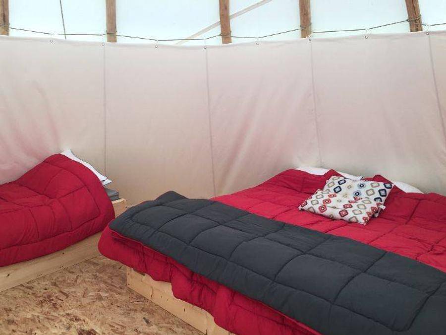 Camping Les Rives de Grand Lieu - Alojamiento 8 personas - Tipis - Sin instalaciones sanitarias in Saint-Philbert-de-Grand-Lieu, Nantes region