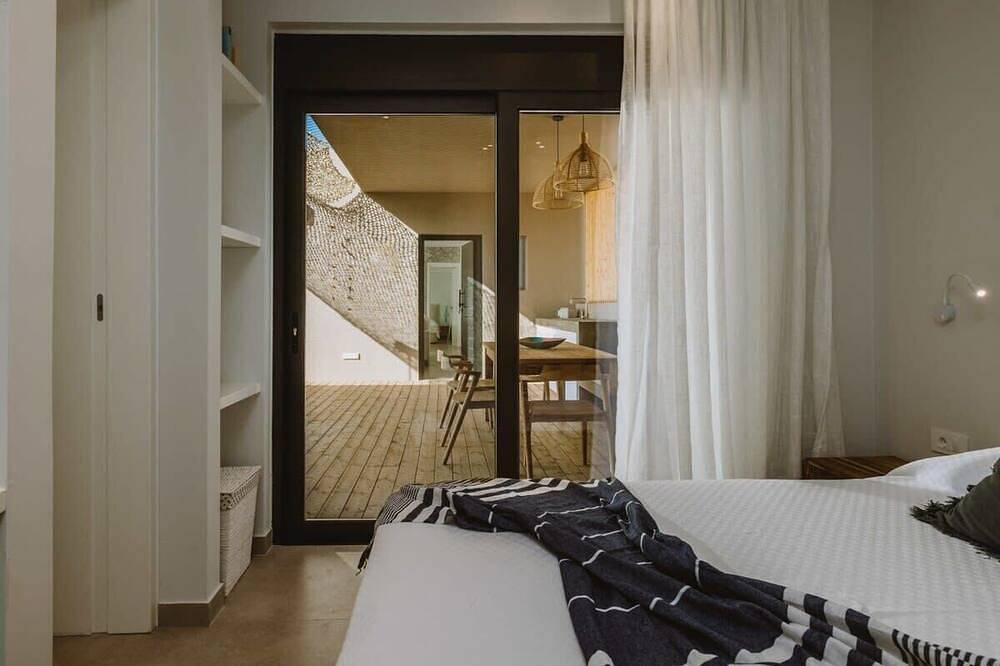 Villa Morby Summary: in Palairos, Etolia-Acarnania