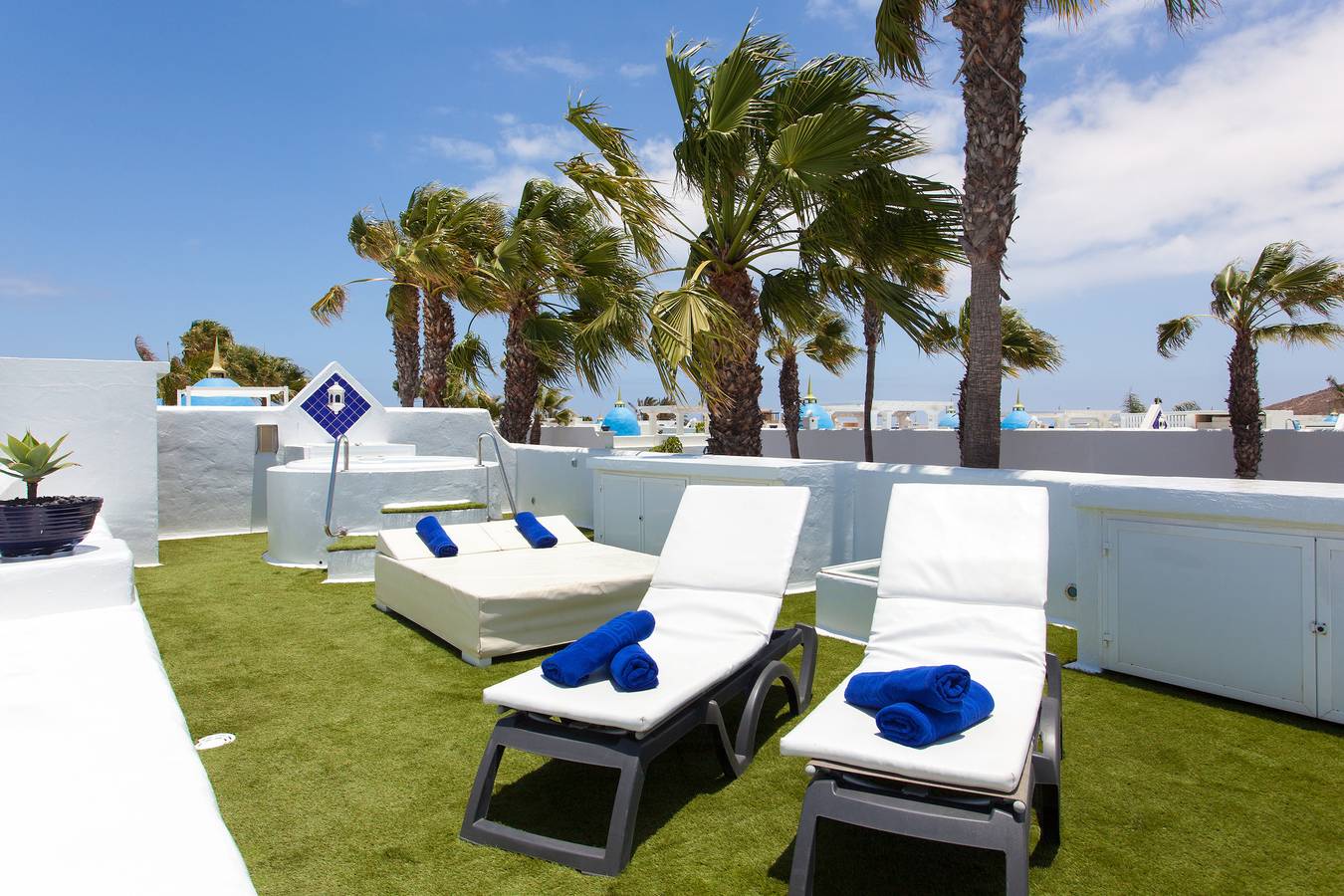 Casa de vacaciones "Villa 82" con vistas a la montaña, piscina y Wi-Fi in Geafond, La Oliva