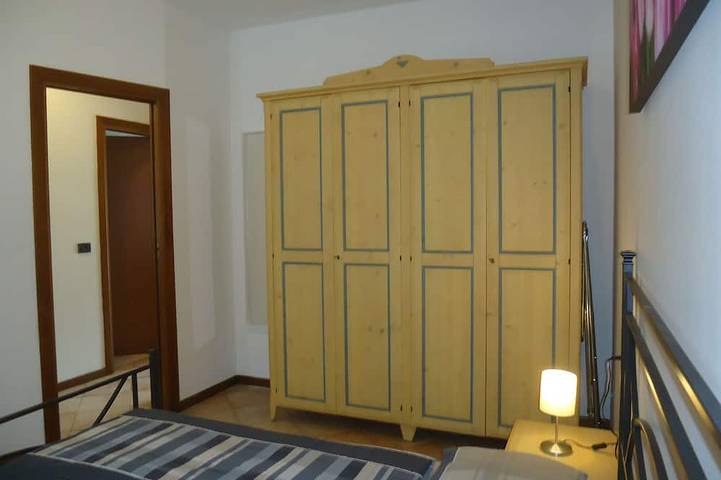 Ganze Wohnung, Für 3-4 Pers., nur 200m zum See/ Strand, mit Garten, Grill in Idro, Gardasee-Berge