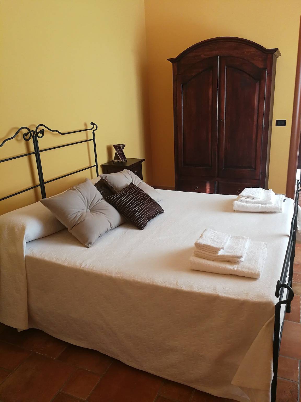 Entire apartment, Charming apartment in Montallegro with sea view in Montallegro, Agrigento Province