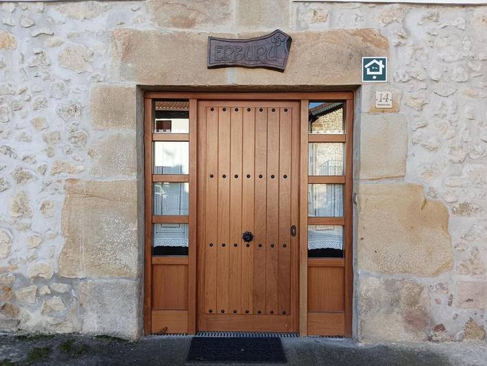 Casa rural para 4 personas, Se admiten mascotas en Navarra - 2