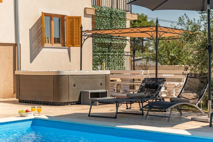 Ferienhaus für 8 Personen, mit Garten und Whirlpool in Sveti Petar na Moru - 3