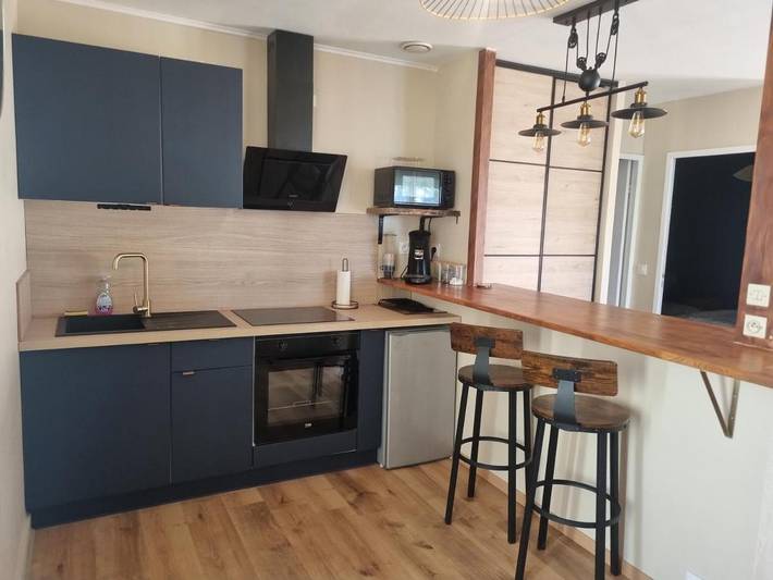 Location de vacances pour 4 personnes, avec jardin ainsi que balcon et vue à Anzême - 3