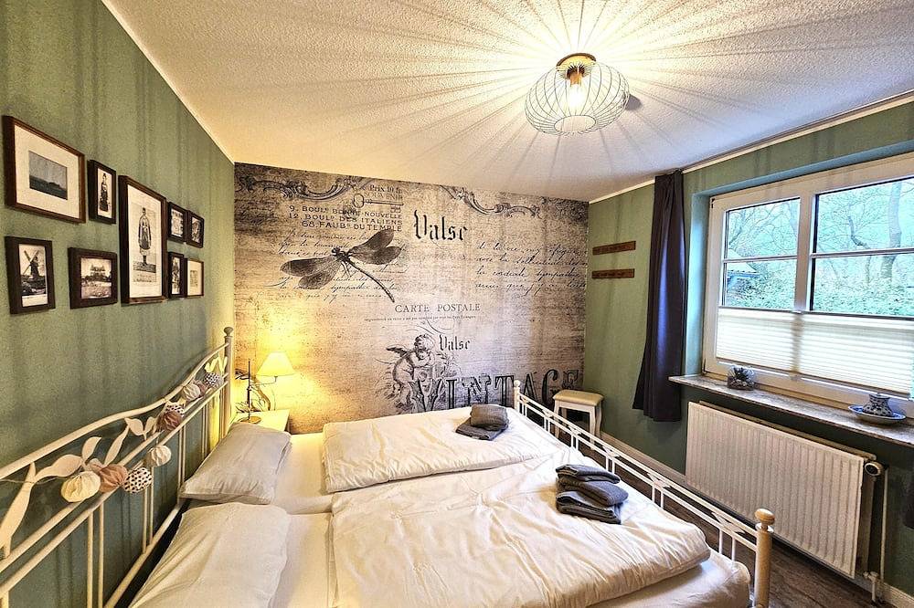 Ganze Wohnung, Ferienwohnung Gröde im Eg in Utersum – Terrasse & 500 m zum Strand in Utersum, Föhr