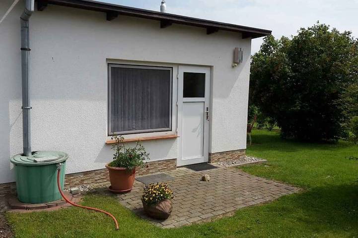 Bungalow für 2 Personen, mit Garten
