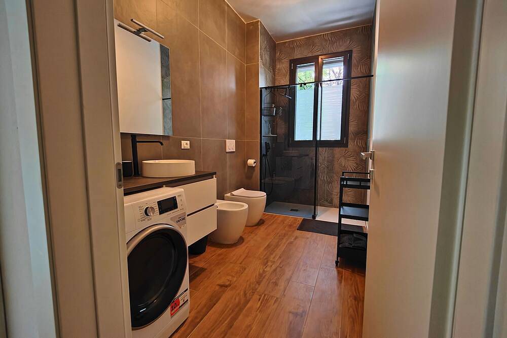 Entire apartment, Casa Sanseveria in Modena, Modena Province