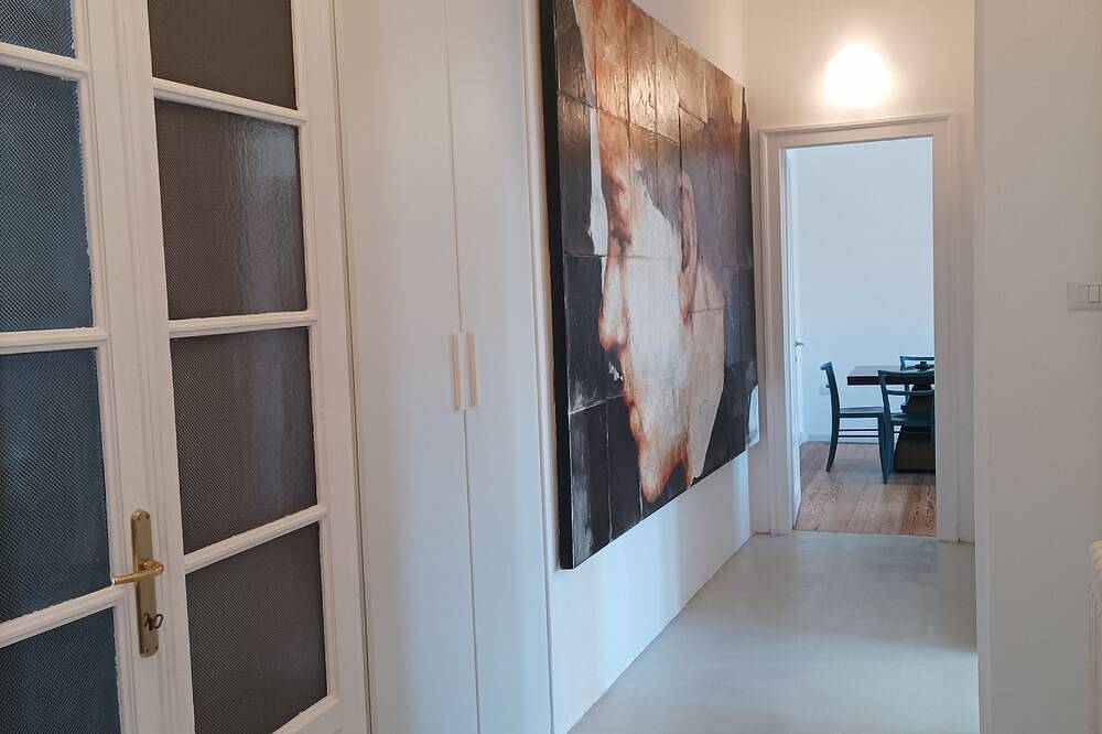 Ganze Wohnung, Lake Orta Sofia Penthouse in Omegna, Ortasee