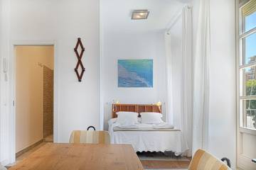 Studio for 2 People in Málaga Central District, Malaga, Photo 4