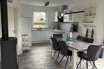 Ferienhaus für 6 Personen, mit Sauna und Terrasse sowie Garten, mit Haustier in Flensburger Förde