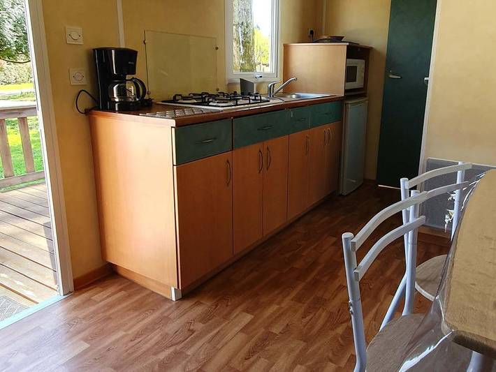Camping D'auberoche - Mobilheim 4 personen - Mercure 29m² - 2 Schlafzimmer in Bassillac et Auberoche, Périgord Blanc