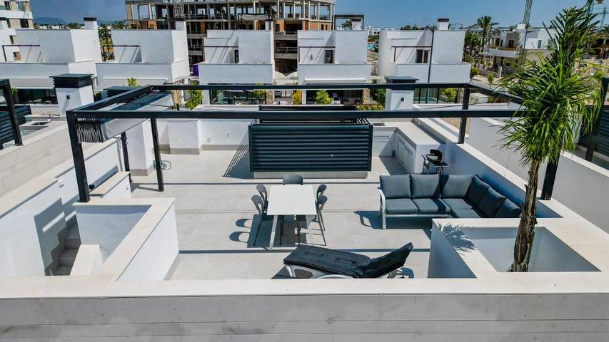 Chalet para 6 personas, con jacuzzi además de jardín y piscina en Provincia de Murcia - 3