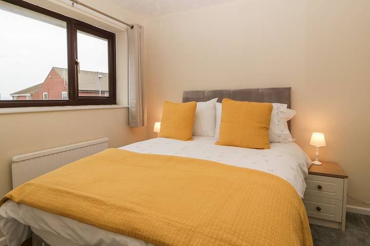Wren Cottage, pet friendly, country holiday cottage in Weymouth in Weymouth, Dorset