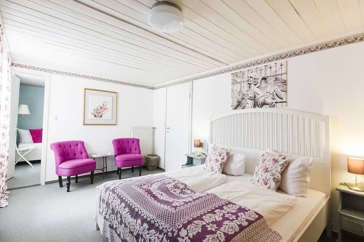 Ferienhaus für 25 Personen, mit Garten und Sauna sowie Terrasse, mit Haustier in Winterberg - 4