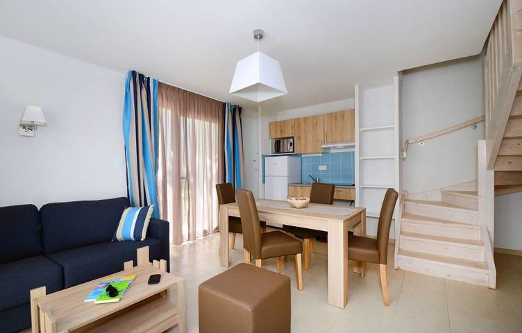 Location de vacances pour 6 personnes, avec piscine ainsi que terrasse et sauna, animaux acceptés dans Plage du Grau d'Agde - 3