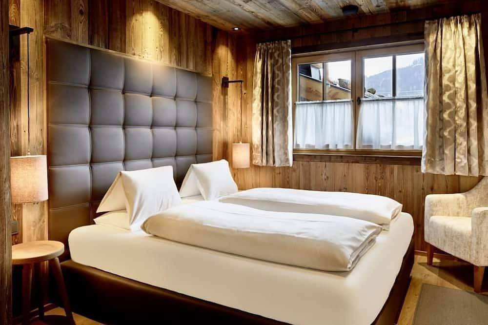 Ganze Wohnung, Chalet für 10-13 Personen (5 Sz, 5 Bäder) - Almdorf Flachau und Promi Alm in Flachau, Ski Amadé