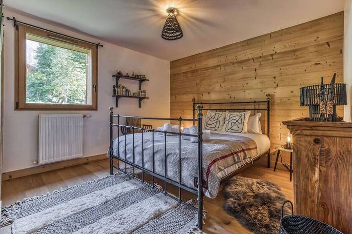 Gîte pour 3 personnes, avec balcon dans Office De Tourisme Des Houches - 2