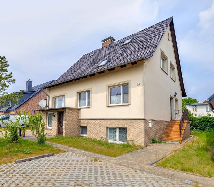 Ganze Wohnung, Ferienhaus Renate, Whg. 01: 3 Schlafzimmer, Wlan & für Familien in Bansin, Heringsdorf