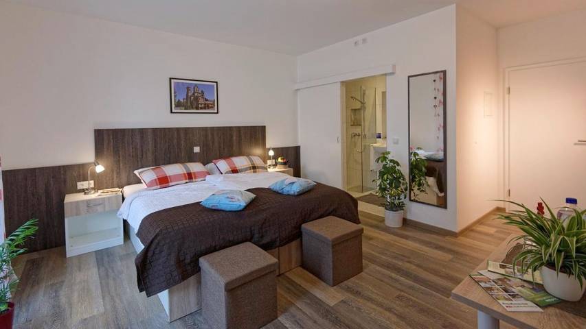 Ferienwohnung für 2 Personen, mit Balkon in Ettringen - 3