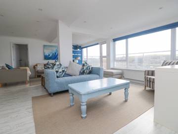 Holiday Home for 8 People in St Agnes, Cornwall, Photo 3