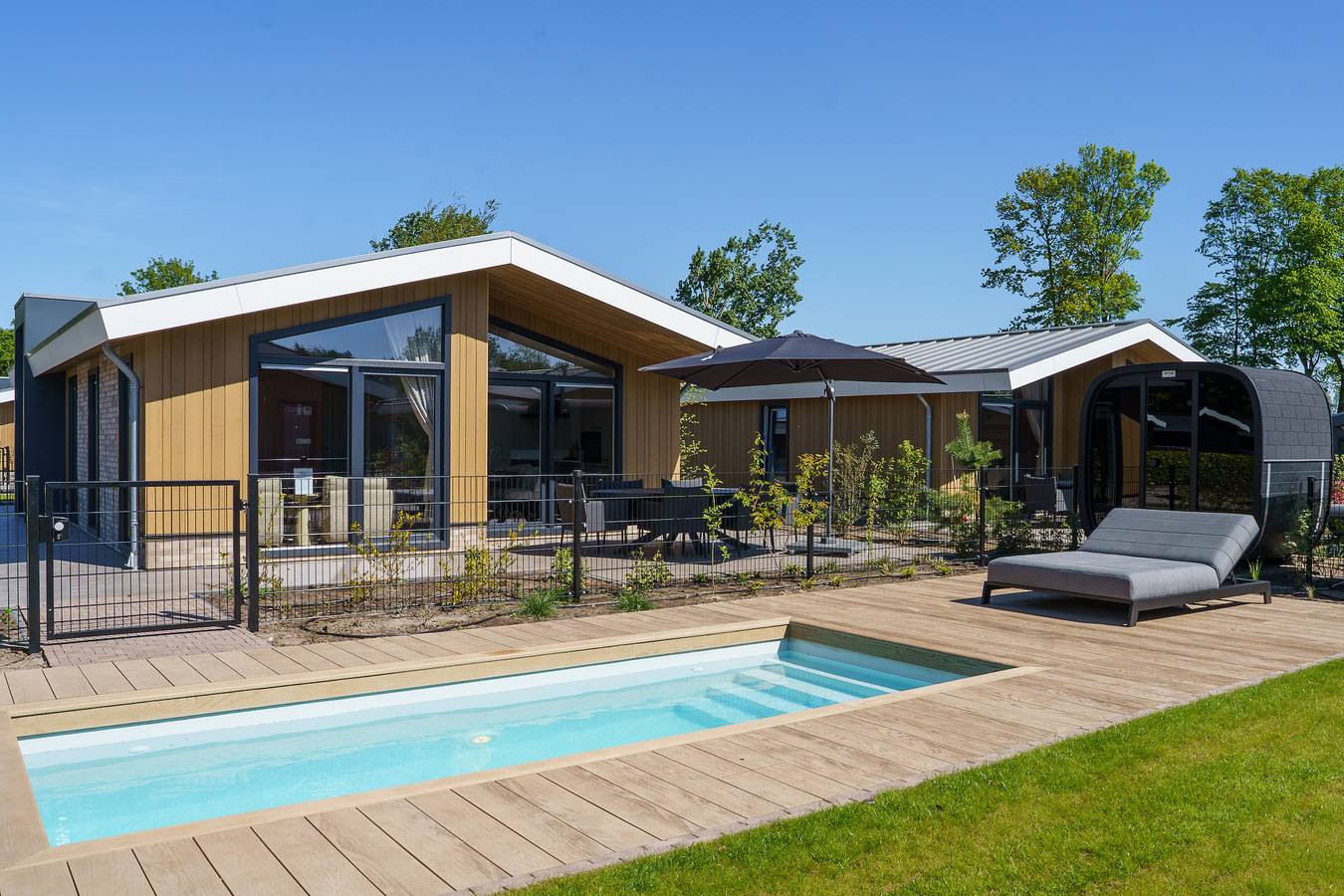 Vakantiepark Molenvelden — Villa Parkzicht with Swimming Pool & Sauna | 6 persons in Veldhoven, North Brabant