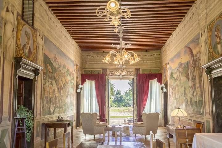 Location de vacances pour 3 personnes, avec jardin ainsi que balcon et vue à Este