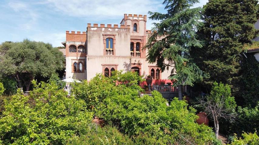 Chambre d’hôte pour 2 personnes, avec vue et jardin, animaux acceptés à Sèneghe