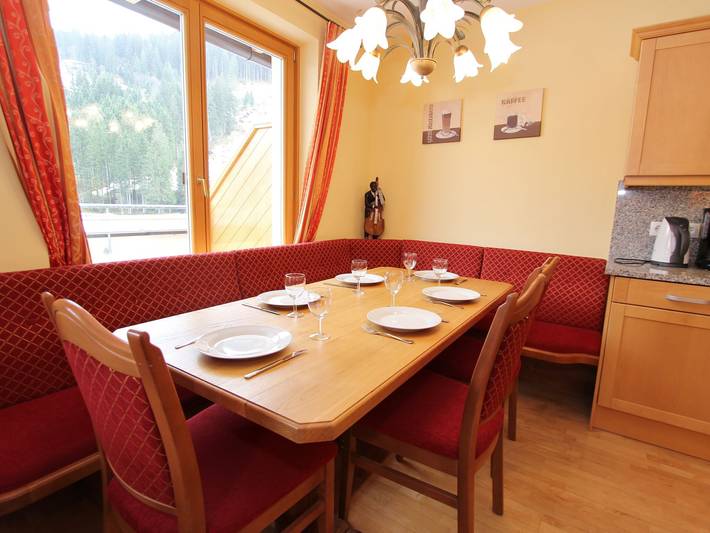 Ferienhaus für 8 Personen, mit Terrasse in Saalbach-Hinterglemm - 3