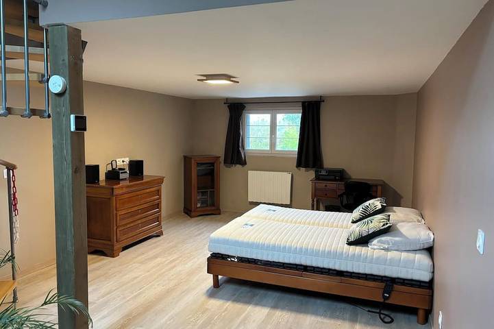 Location de vacances pour 8 personnes, avec jacuzzi et jardin, animaux acceptés à Sains - 2