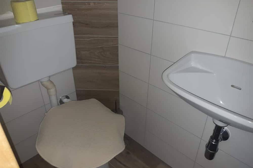 Ganze Wohnung, Komfortzimmer mit Balkon - Ferienwohnung Greim in Rottenmanner und Wölzer Tauern, St. Peter am Kammersberg