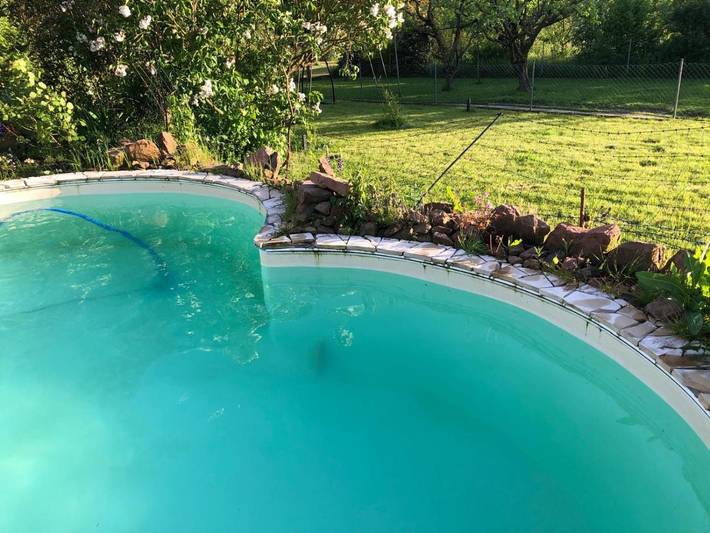 Ferienhaus für 2 Personen, mit Balkon und Whirlpool sowie Terrasse und Garten in Nidda