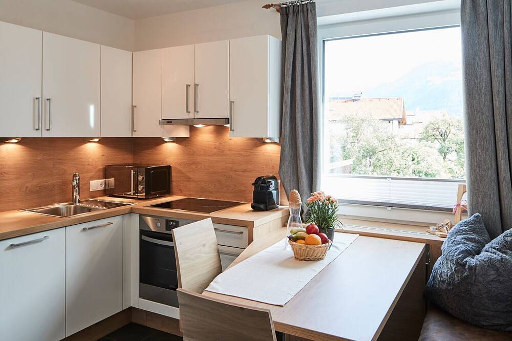 Geheel appartement, Apart Rubin 50m² met groot zonnig balkon voor 2-5 personen in Glockturmkamm, Ried im Oberinntal