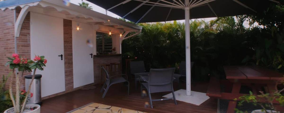 Maison d’hôte pour 2 personnes, avec terrasse et jacuzzi