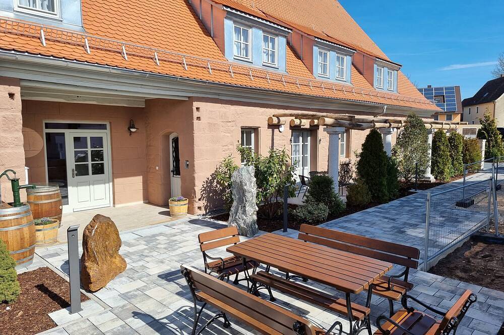 Ganze Wohnung, Apartment (47qm) mit Deckenbalken in Muhr am See, Fränkisches Seenland