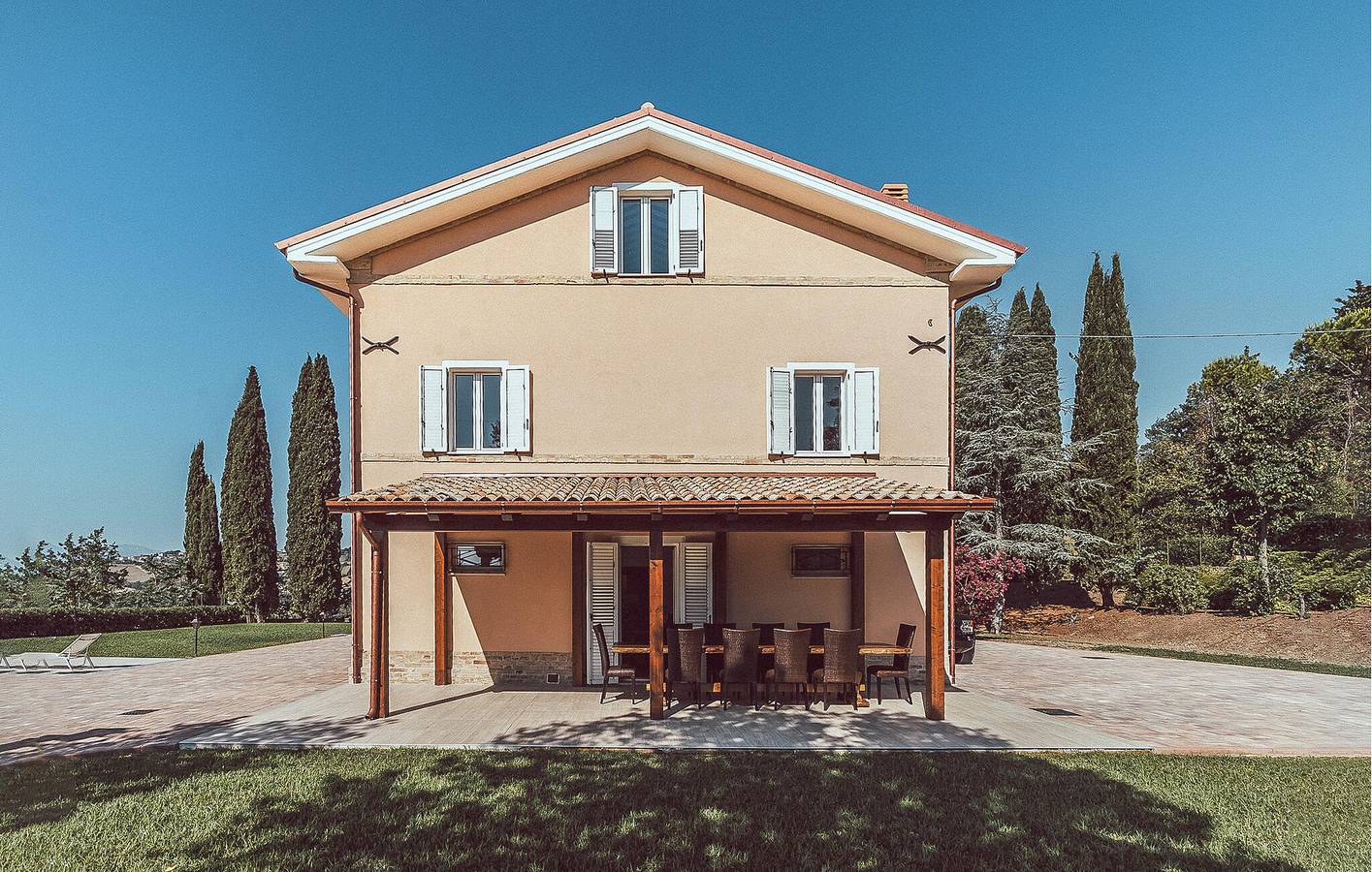 Ferienhaus für 12 Personen mit Garten in Mogliano, Macerata Provinz