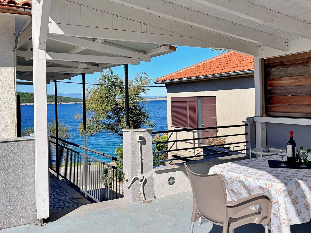 Appartement entier, Apartment Gorisek mit Meerblick in Silo (Krk), Krk