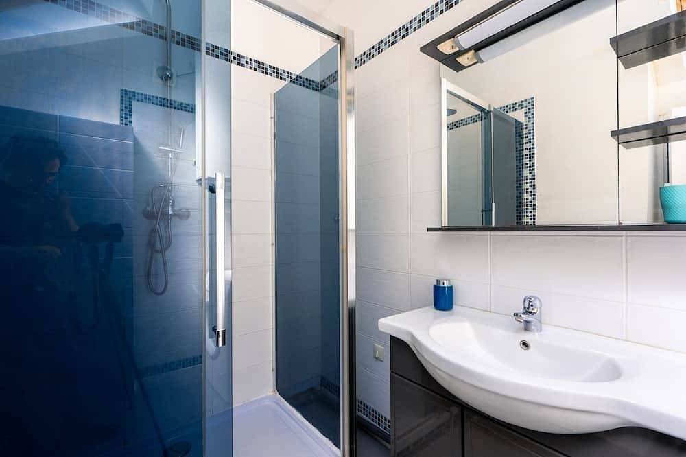 Entire apartment, Chic Apt  Roissy Cdg / Paris / Astérix / Parc Expo in Louvres, Val-d'Oise