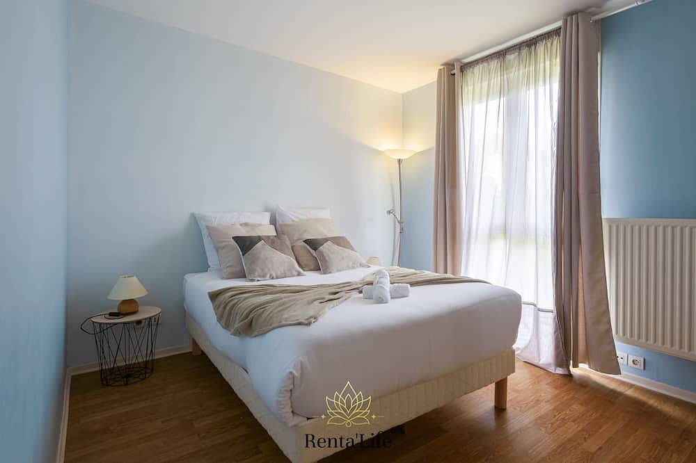 Entire apartment, Buxengeorgiens Giroust - T2- 10min to Disneyland in Bussy-Saint-Georges, Seine-et-Marne