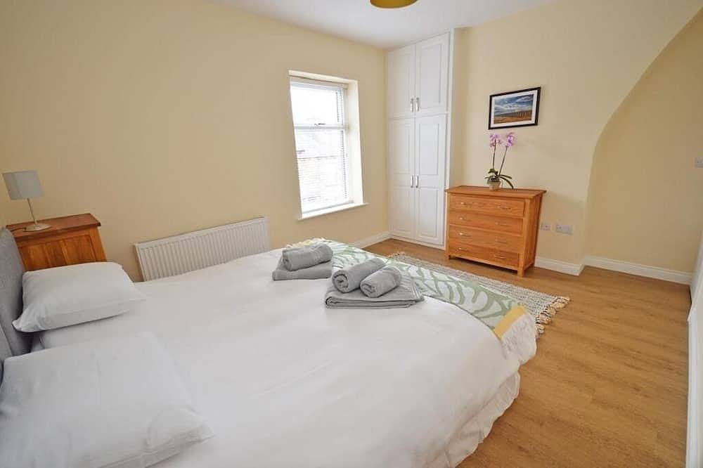 Boutique style centrally located terrace, award winning Skipton Yorkshire Dales in Skipton, North Yorkshire