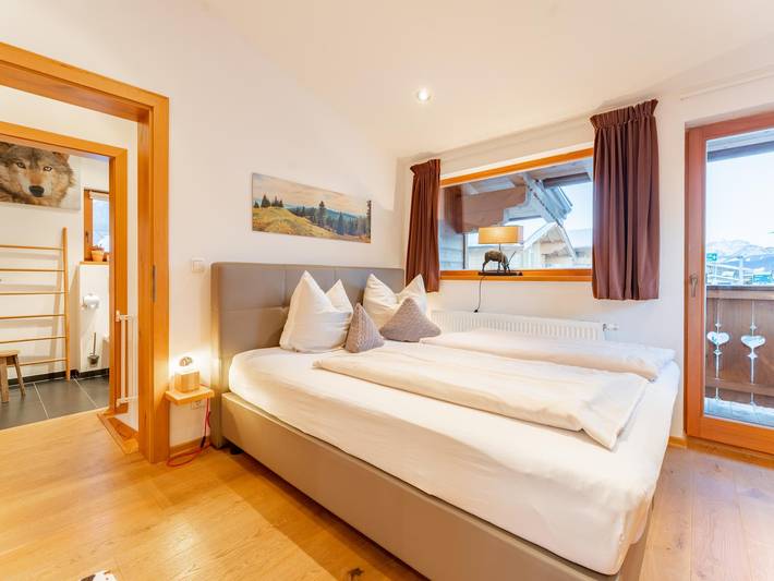 Chalet mit Ski-in und Ski-out Lage & Terrasse in Sankt Johann in Tirol, Kaisergebirge