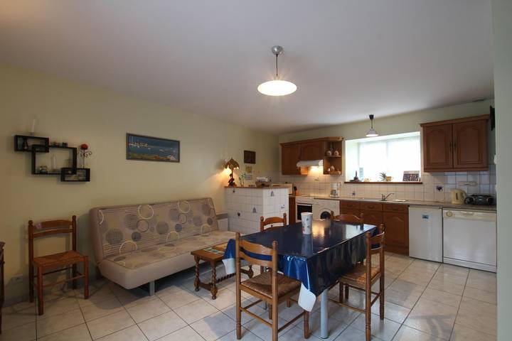 Gîte pour 5 personnes, avec terrasse, animaux acceptés à Hauteville-sur-Mer - 2