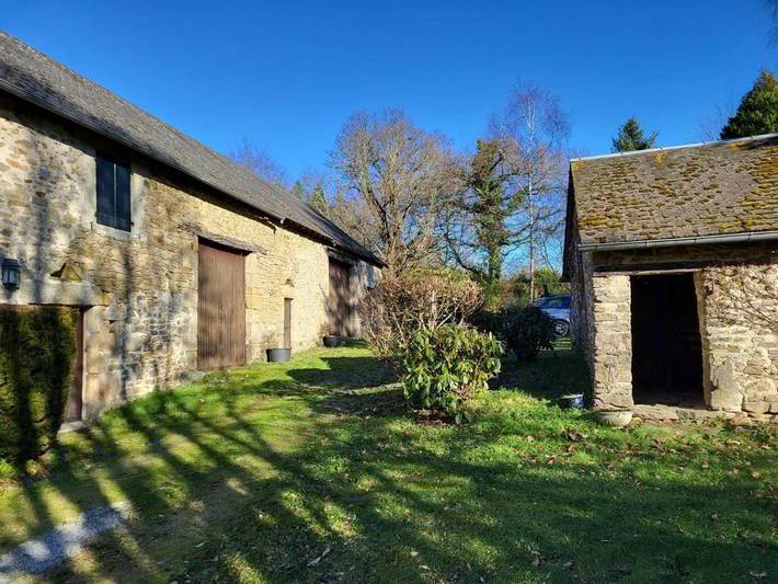 Location de vacances pour 11 personnes, avec jardin et vue à Madranges - 4