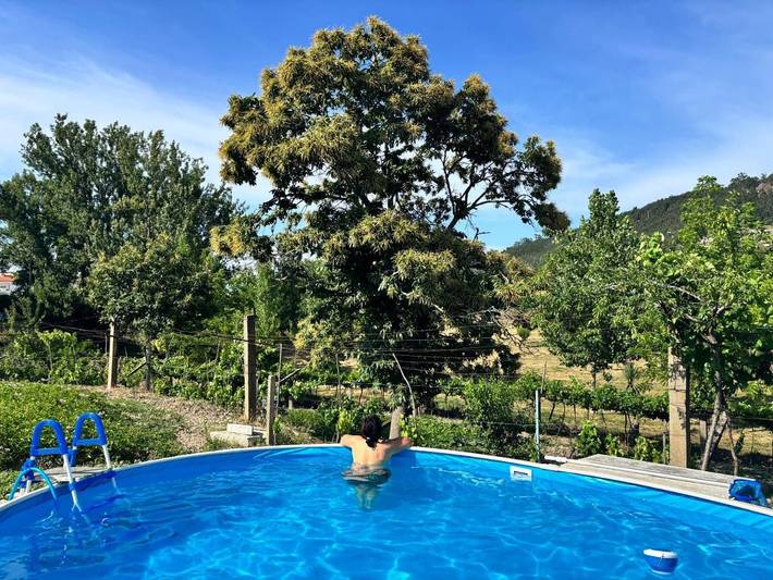 Location de vacances pour 5 personnes, avec Terrasse et Jardin ainsi que Piscine et Vue dans Alpendurada - 2