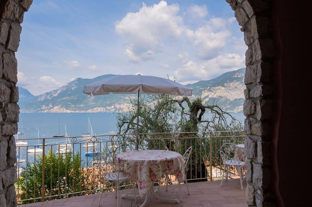 Ganze Wohnung, Casa Maria in Brenzone, Gardasee-Berge