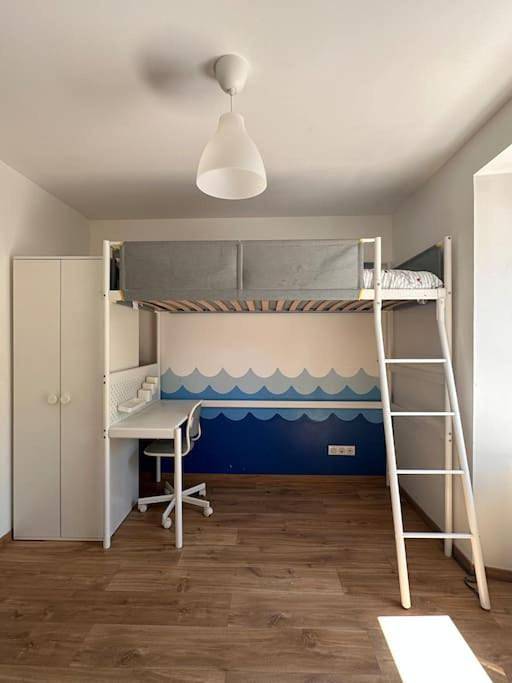 Gîte pour 8 personnes, avec Jacuzzi ainsi que Terrasse et Sauna à Buhl - 4