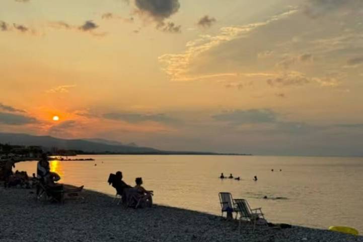 Vacation rental for 5 people, with pets in Corinth