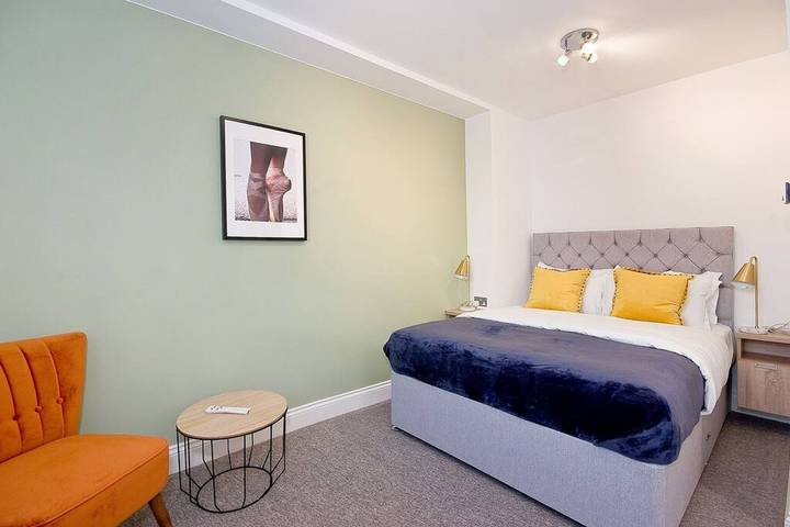 Vacation rental for 2 people, kid friendly in Covent Garden